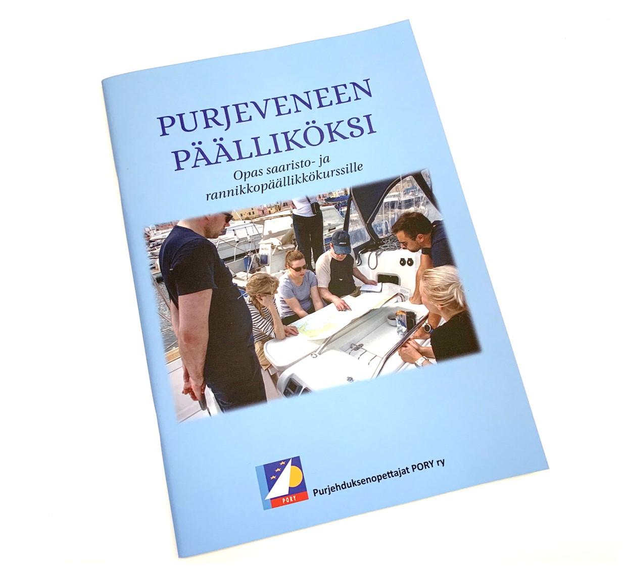 Purjeveneen päälliköksi -opas